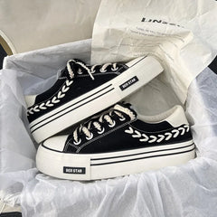 Ariana Sneakers