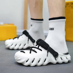 VF - LacePop Clogs