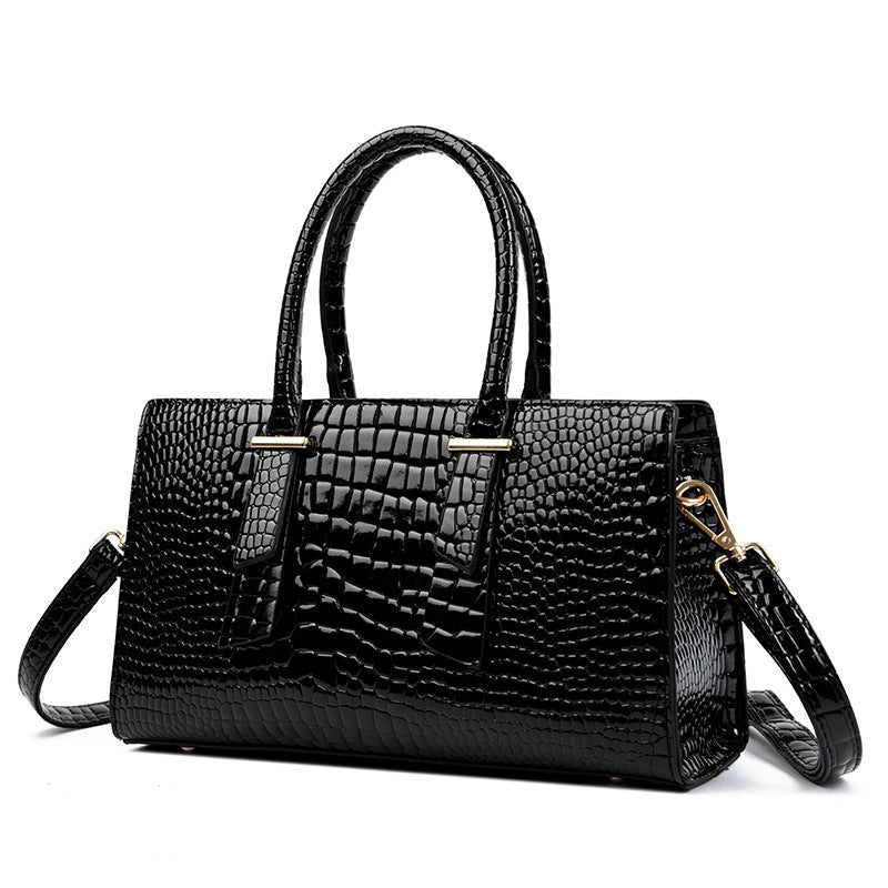 Giada Crocodile Shoulder Bag