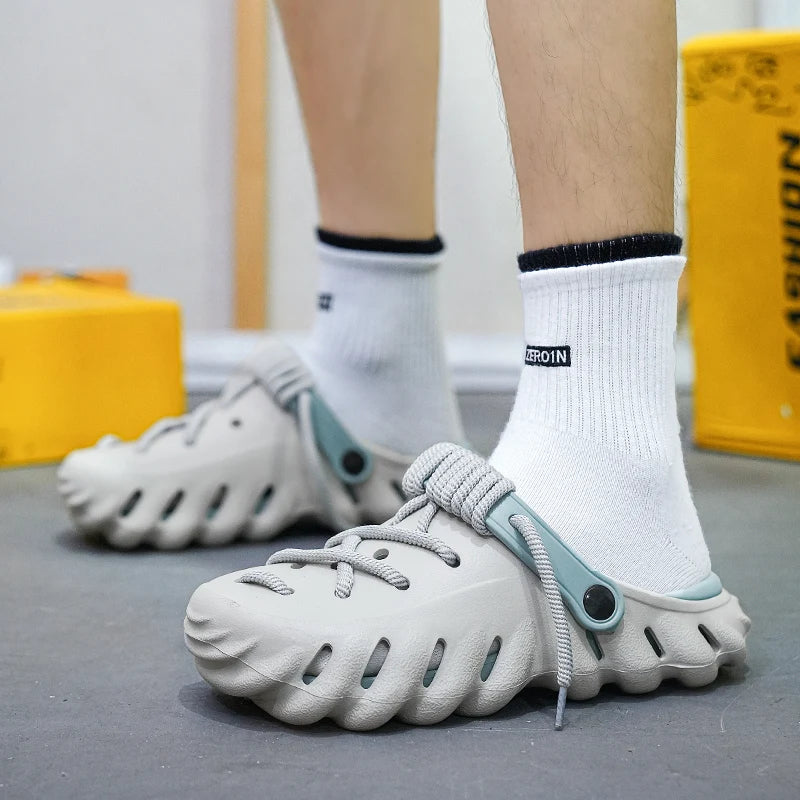 VF - LacePop Clogs