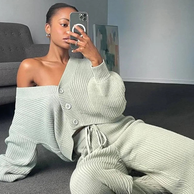 Veronica Knit Lounge Cuddle Set
